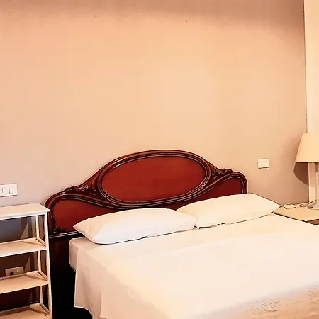 Cruise Terminal Casa Dallo Zio 150 Mq *
